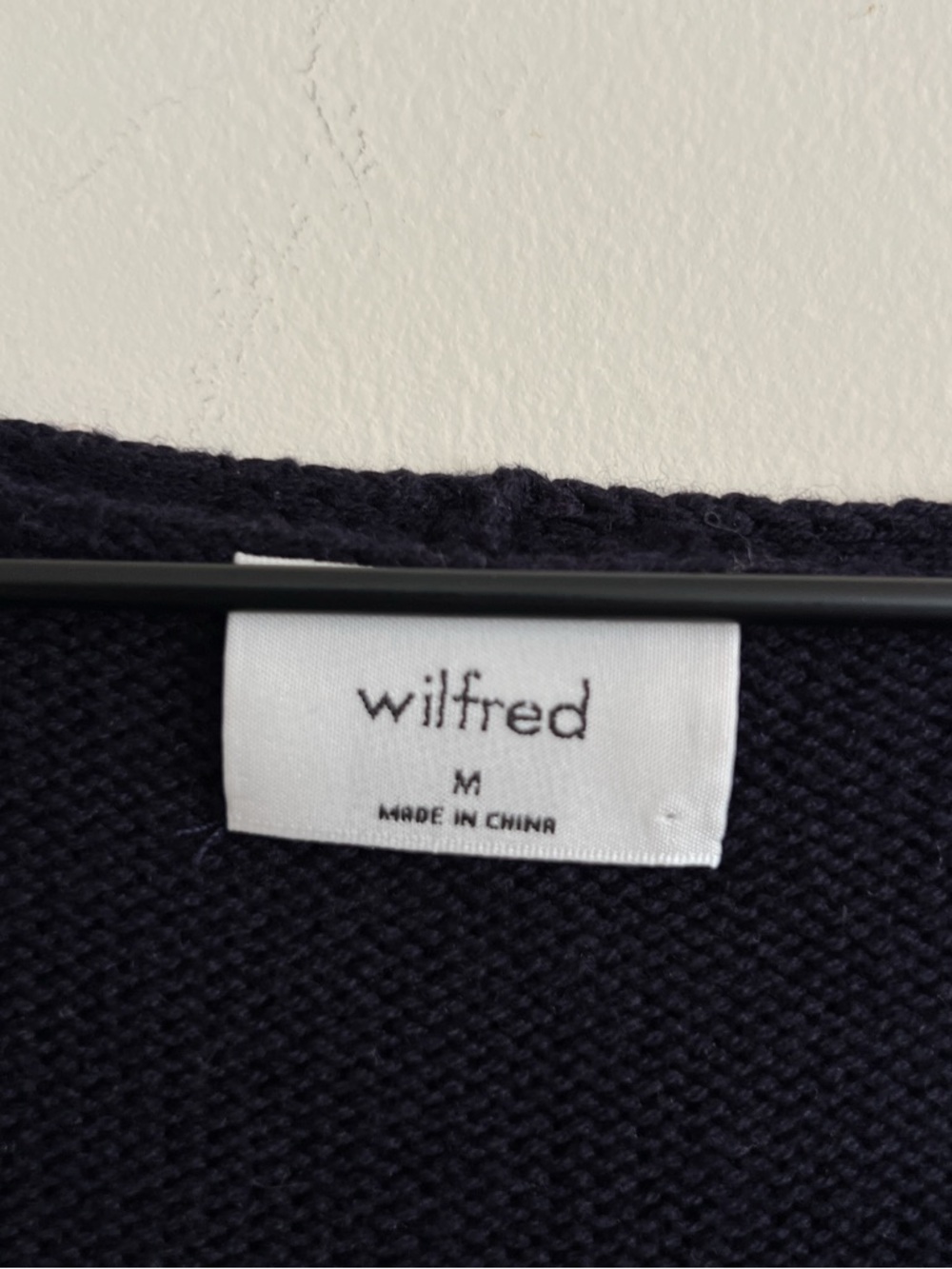 Aritzia Wilfred Admiral Basque V-Neck Cardigan Sweater - Picture 5 of 7